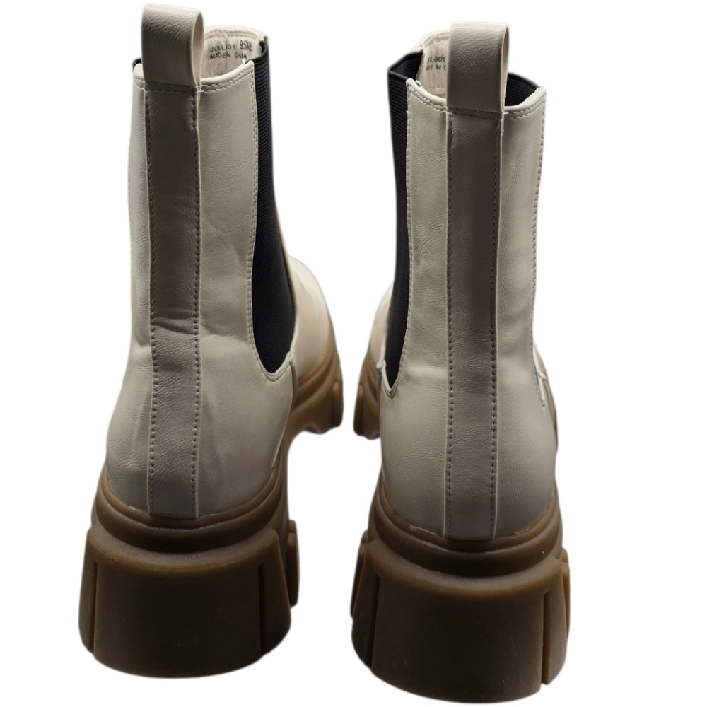 Chinese Laundry Jenny Platform Chelsea Boot Cream 9.5 NIB - Picture 4 of 8